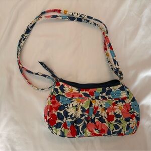 VERA BRADLEY Frannie Crescent Summer Cottage Crossbody Shoulder Bag Blue Floral
